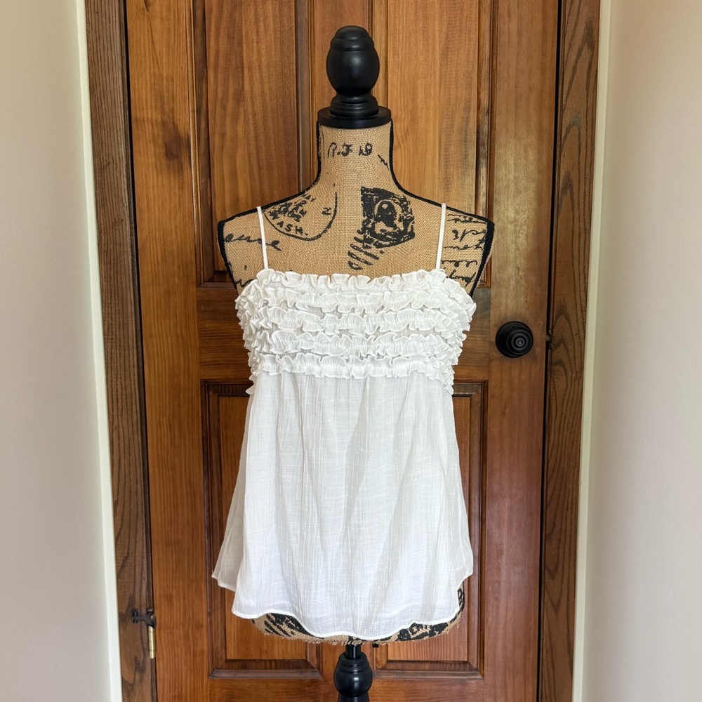 Women’s S, DO+BE, White Ruffled Tank Top
